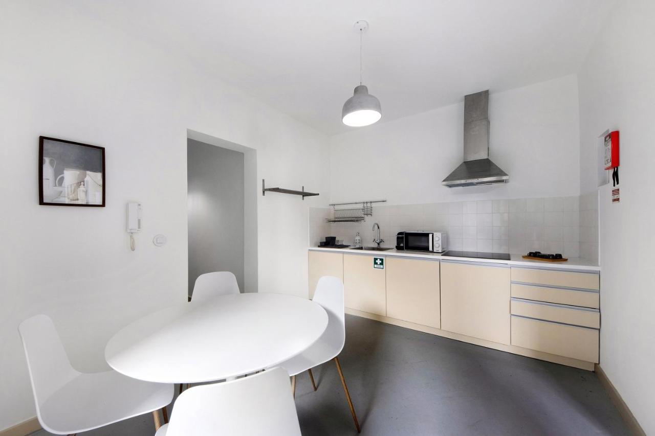 Crooked Floor House - Ground Floor Appartement Porto Buitenkant foto